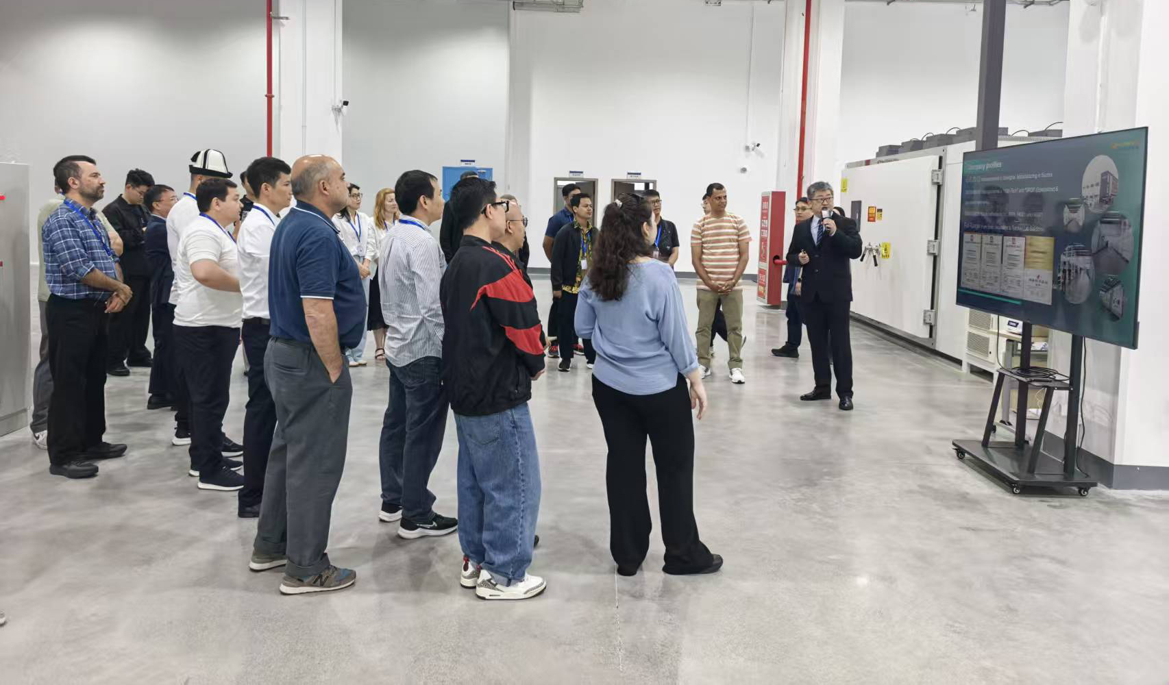 The visiting and exchange event for the International Training Course